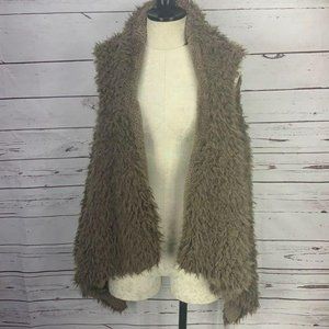 Main‎ Strip Brown Teddy Drape Front Vest